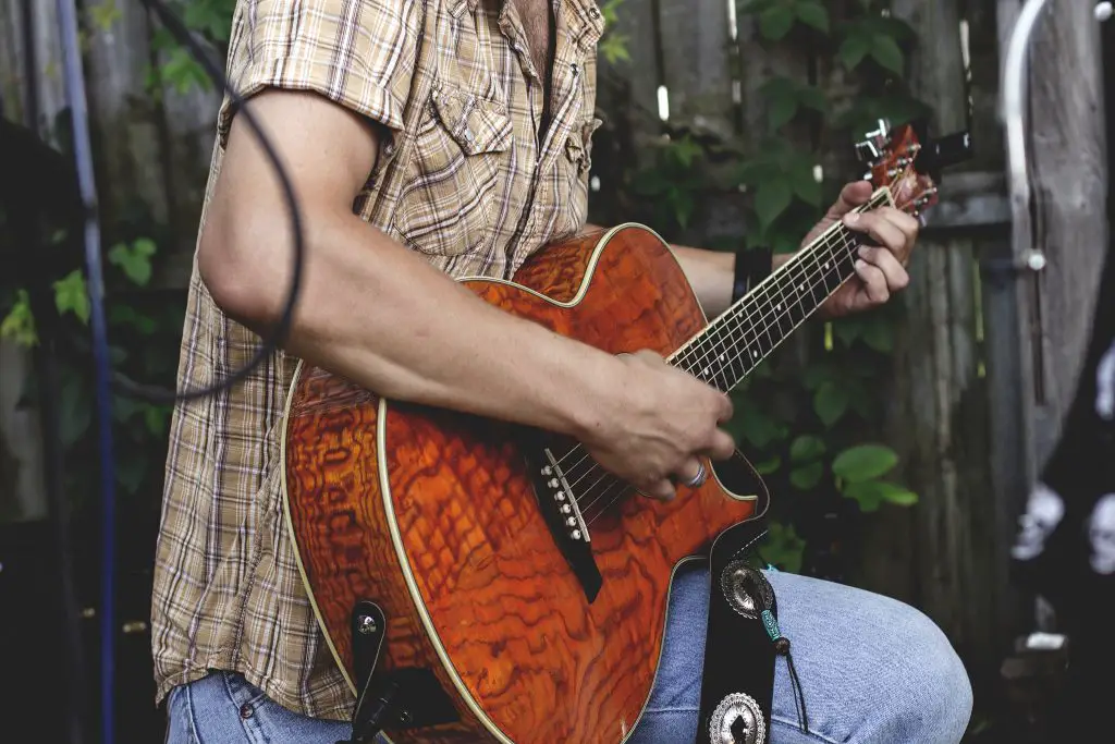 How To Clean Your Guitar